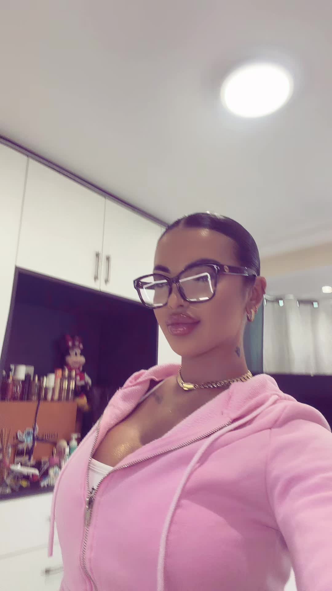 @Georgiana_flo