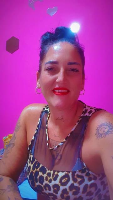 @ana cabello