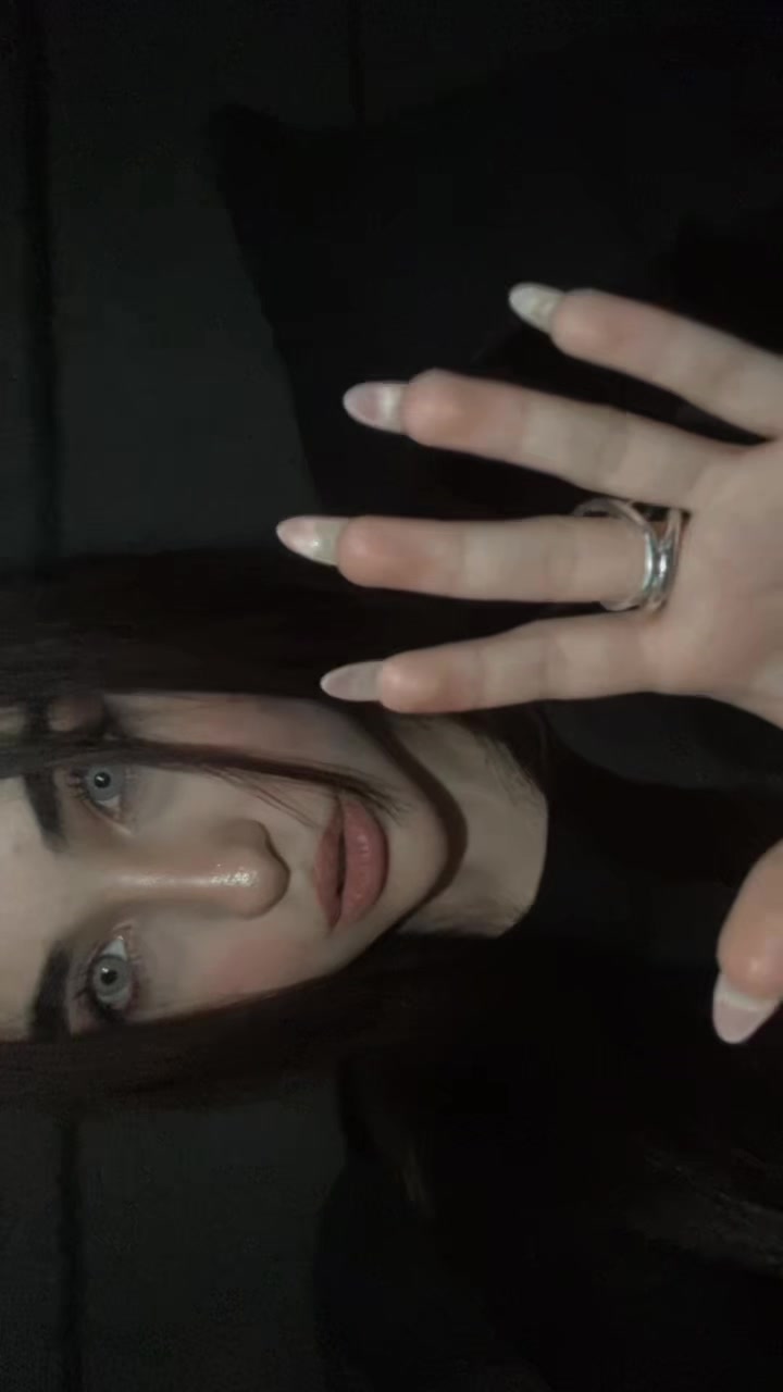 @R.