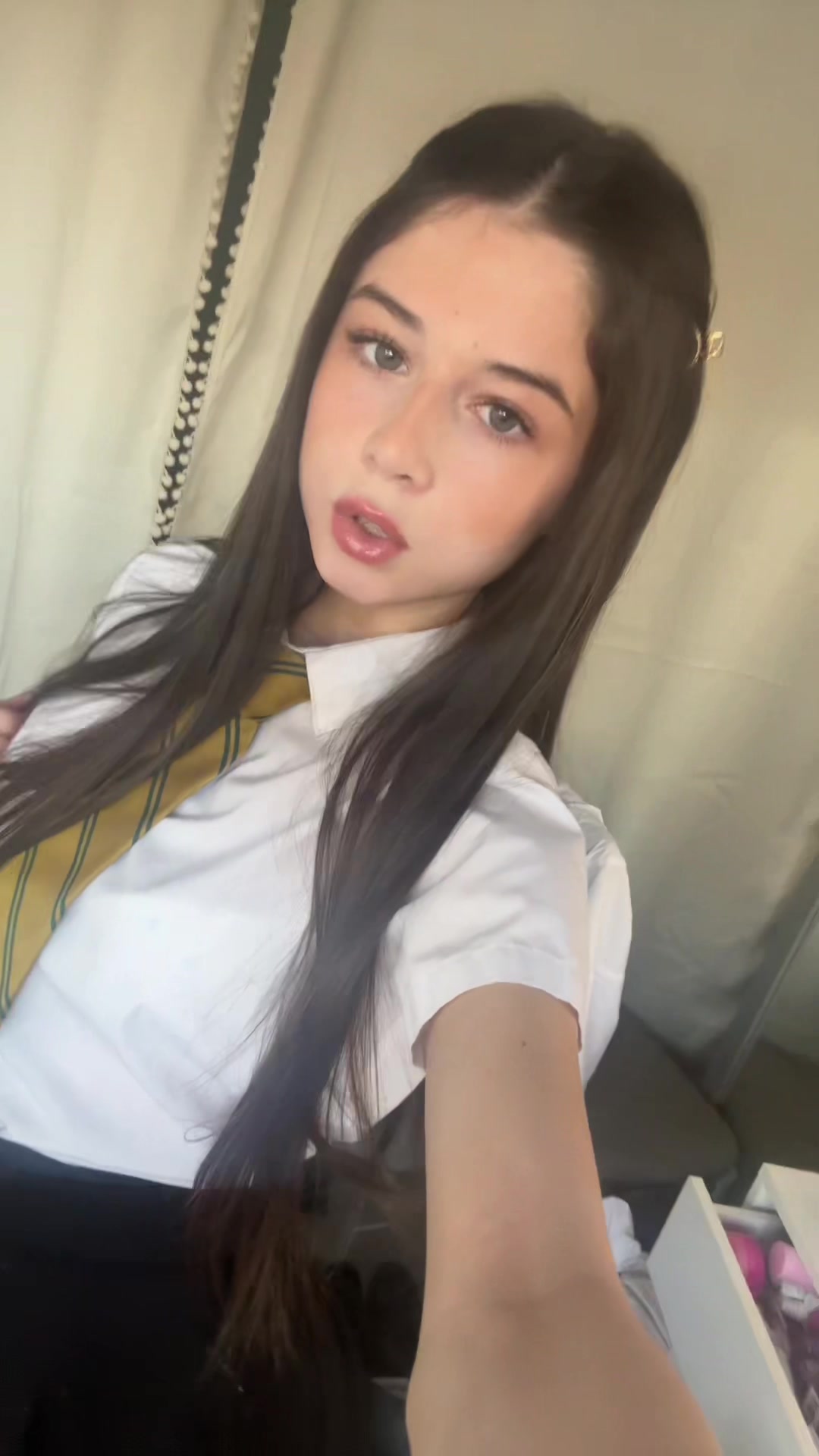 @ℳ𝒾𝒶