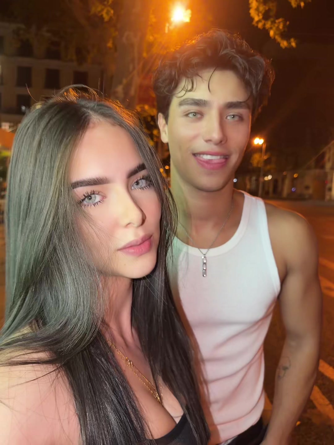 @Sabrina salvatierra👀