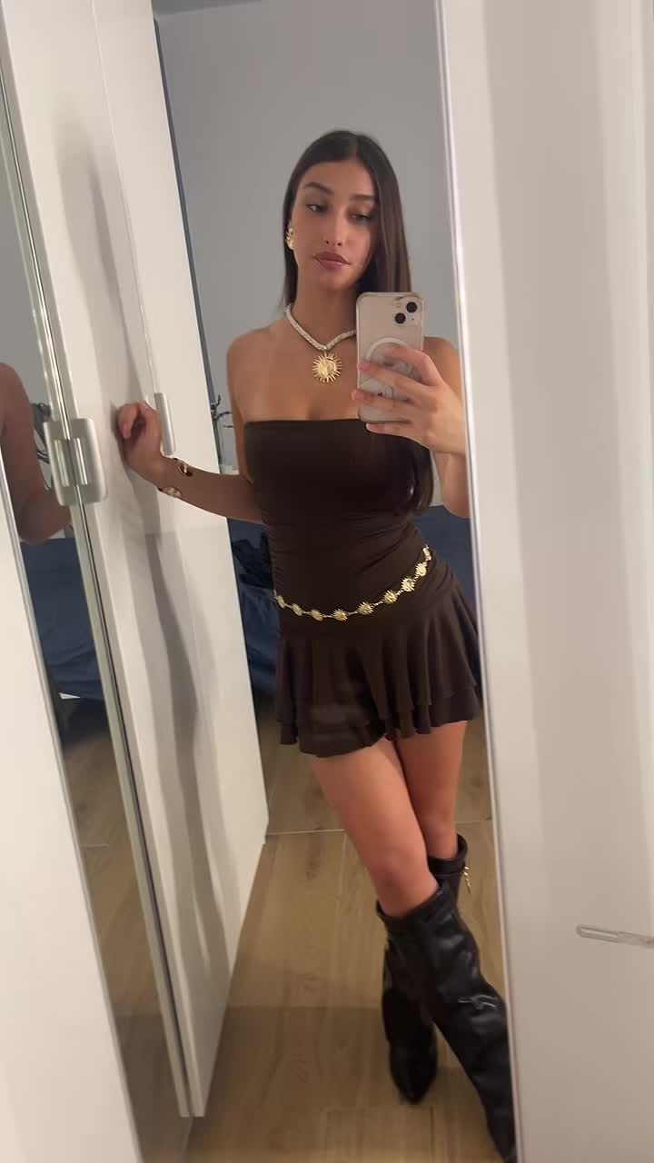 @🦈