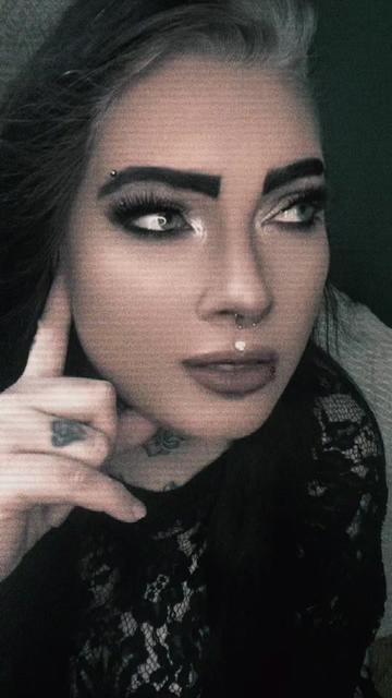 @🥀𝕿𝖍𝖊 𝕯𝖆𝖗𝖐 𝕼𝖚𝖊𝖊𝖓🖤