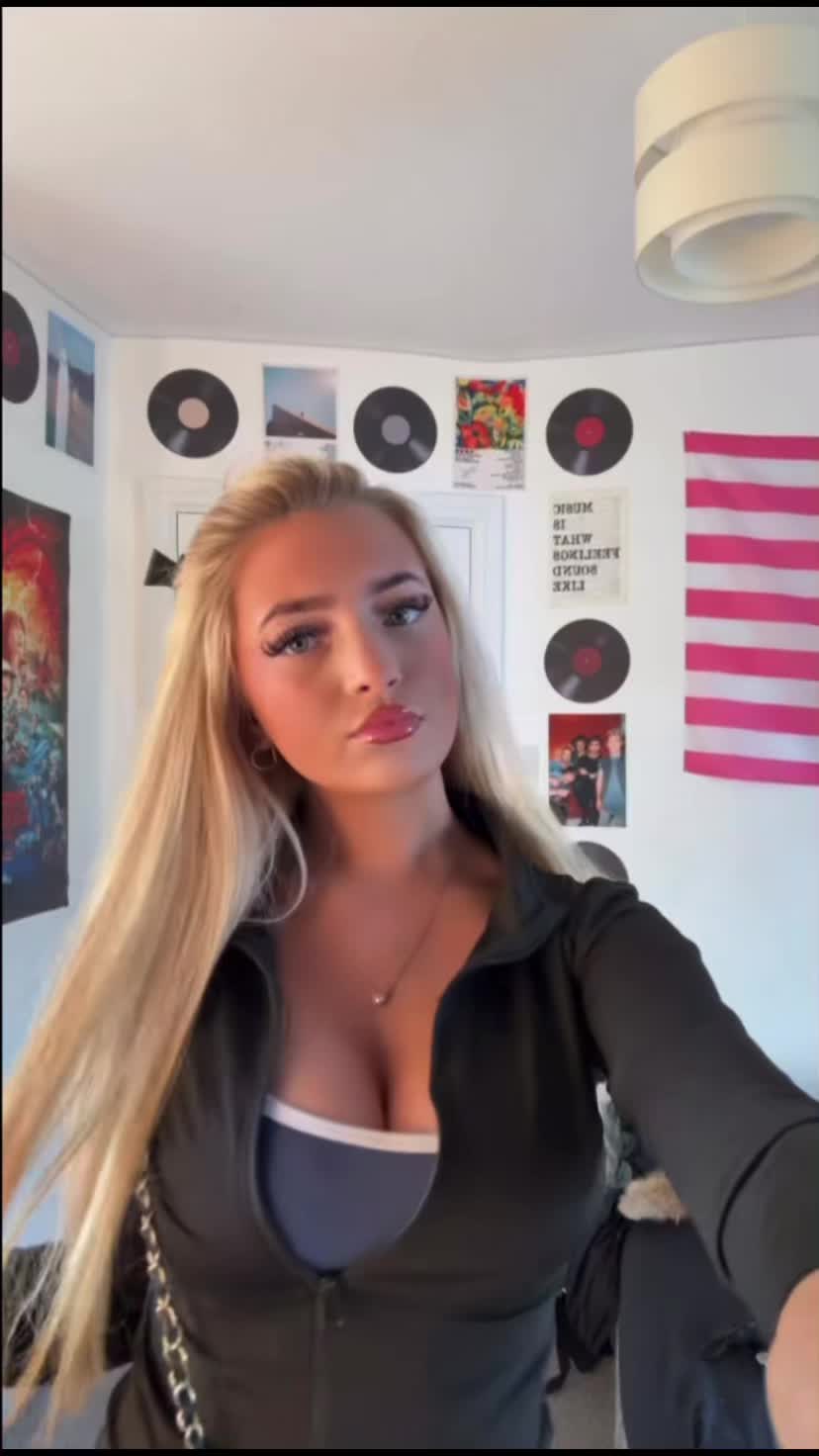 @Soph x