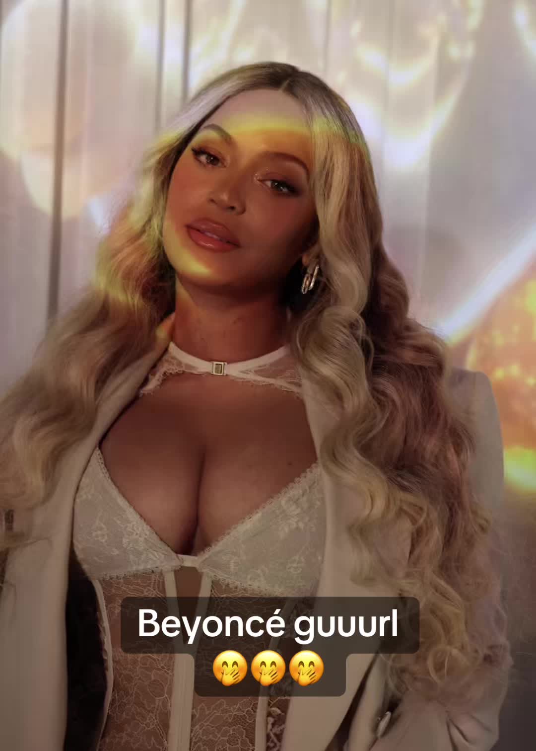 @Beeyonslays