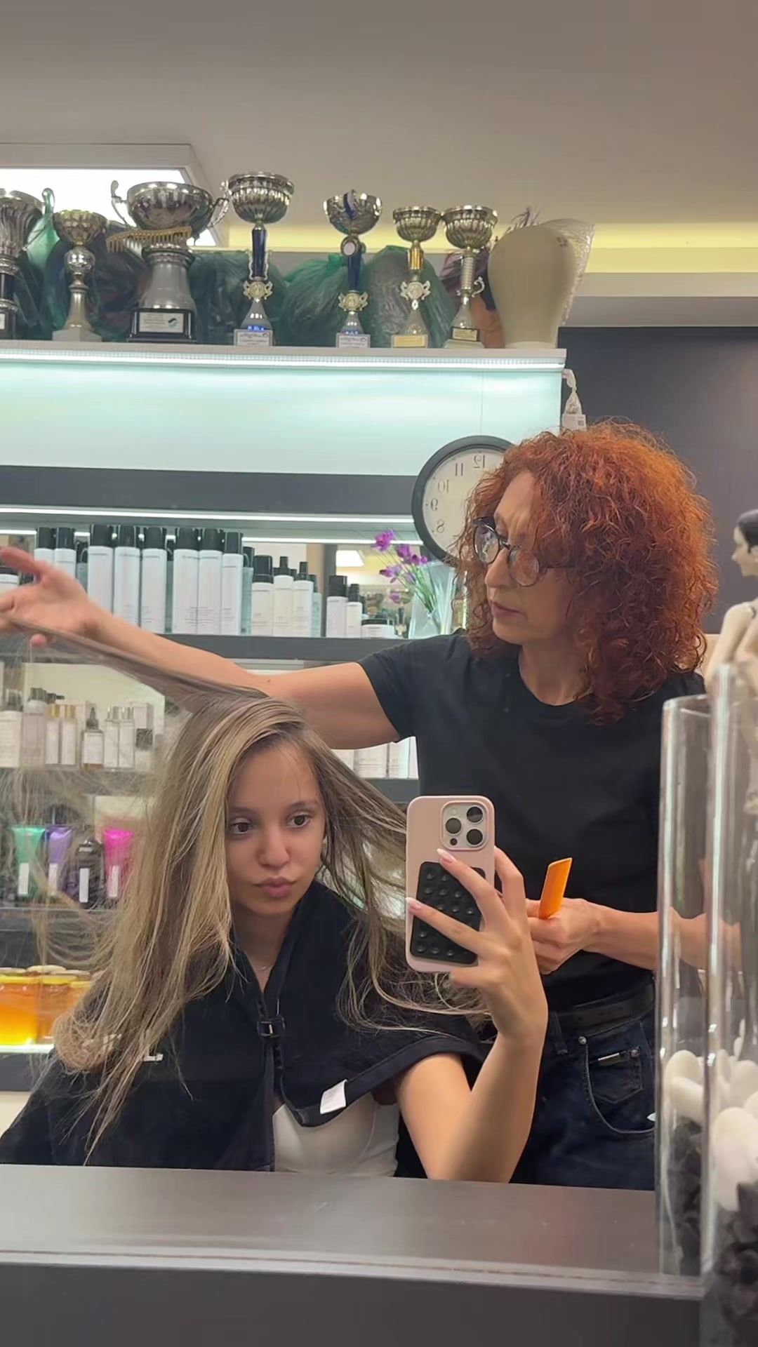 @izabela