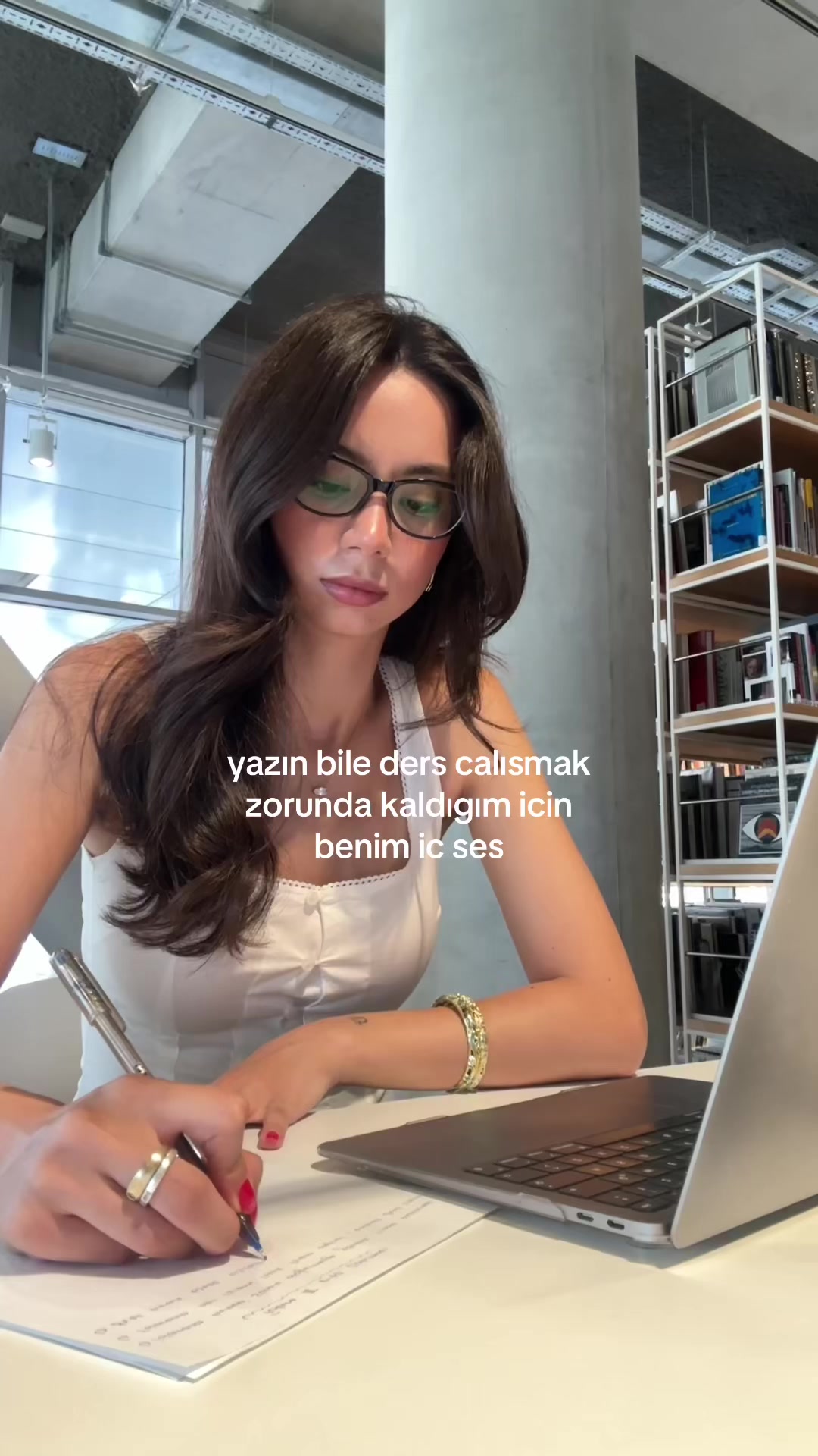 @zeynep caglayan