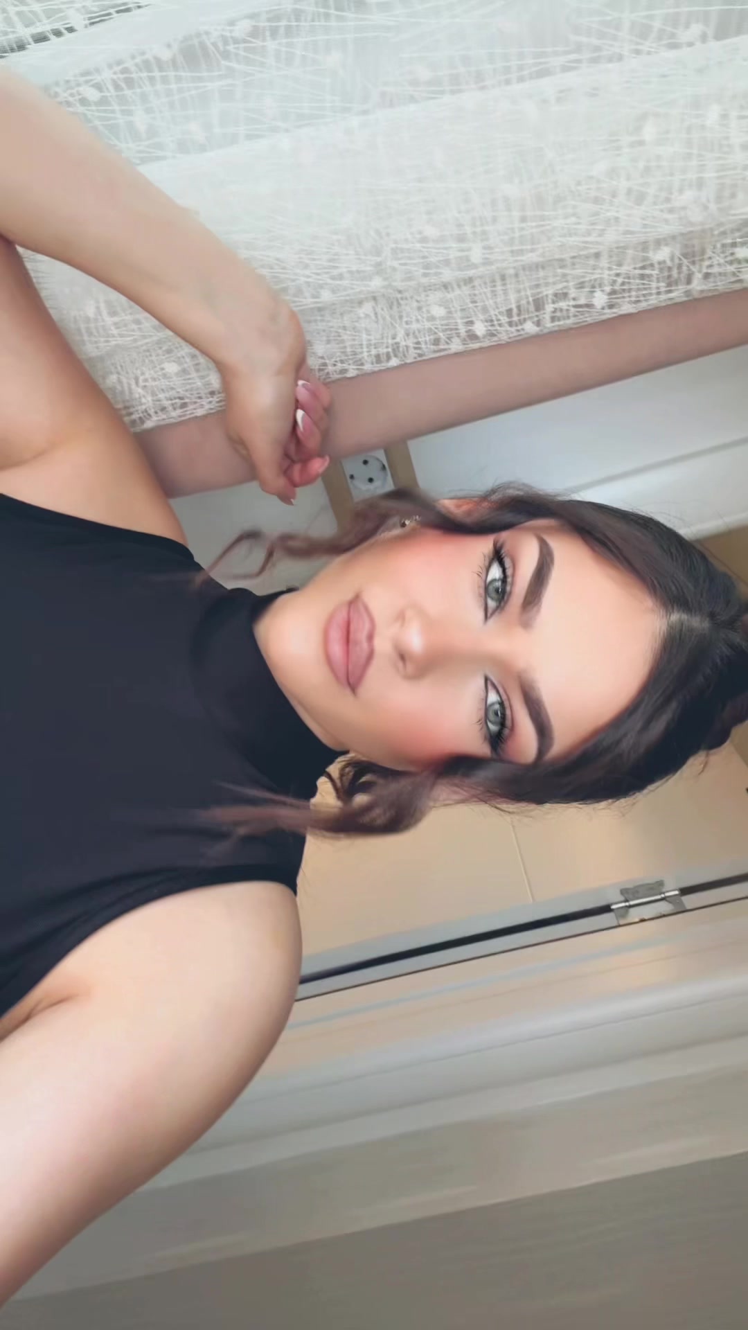@𝒶𝓃𝒹𝒿ℯ𝓁𝒾𝒸𝒶