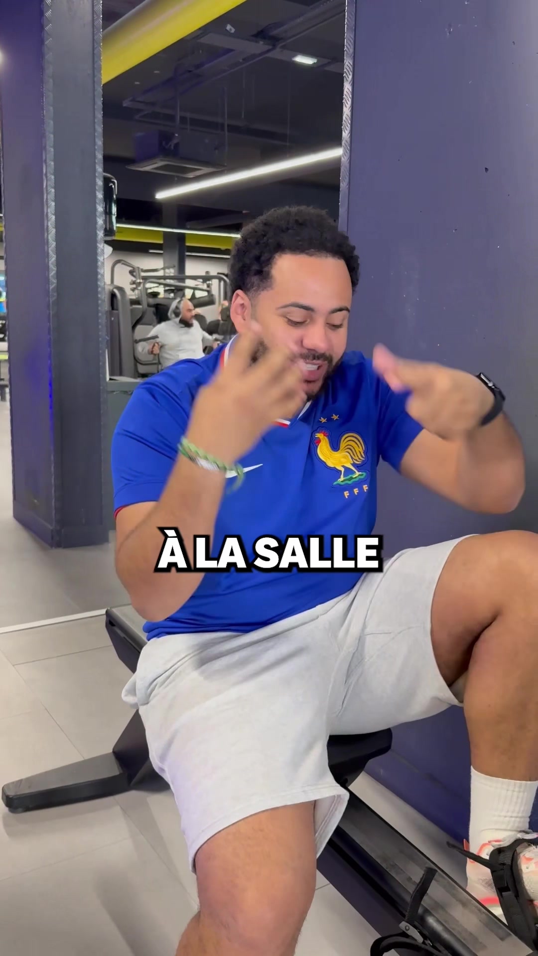 @Nico_l&agrave;