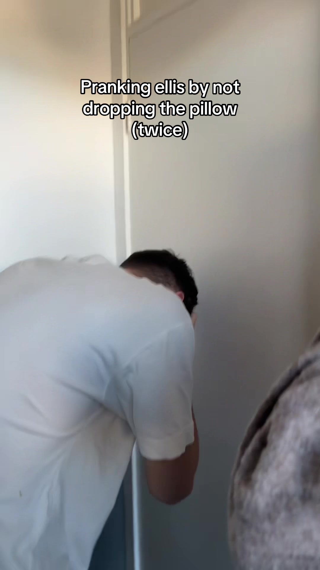 @Ellis & Mads Pranks