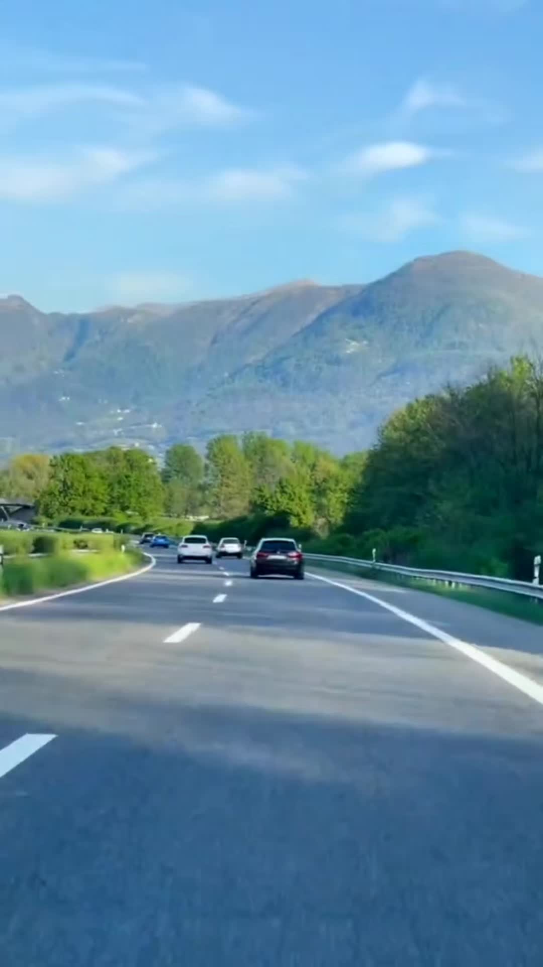 @Sebastian Luminița