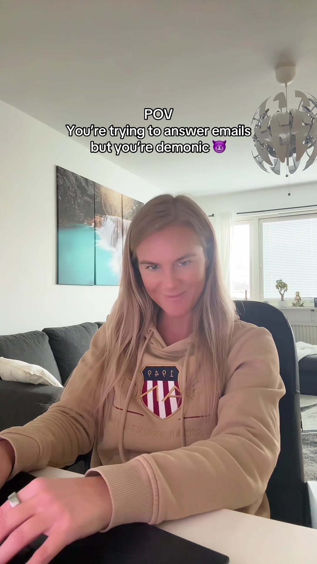 @MIAZ (Mia Emelia)