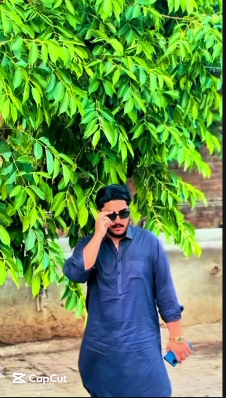 @ملک ⚜️