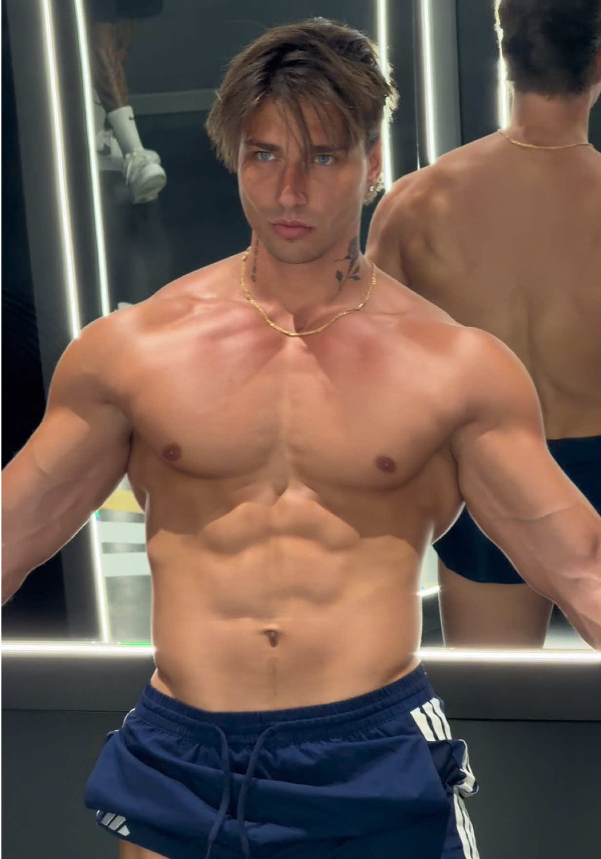 @GoldenGeorgiii2 ๐