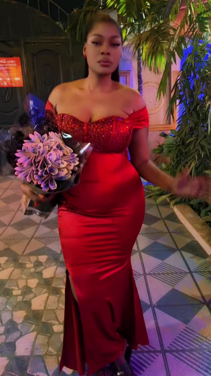 @annettebamba