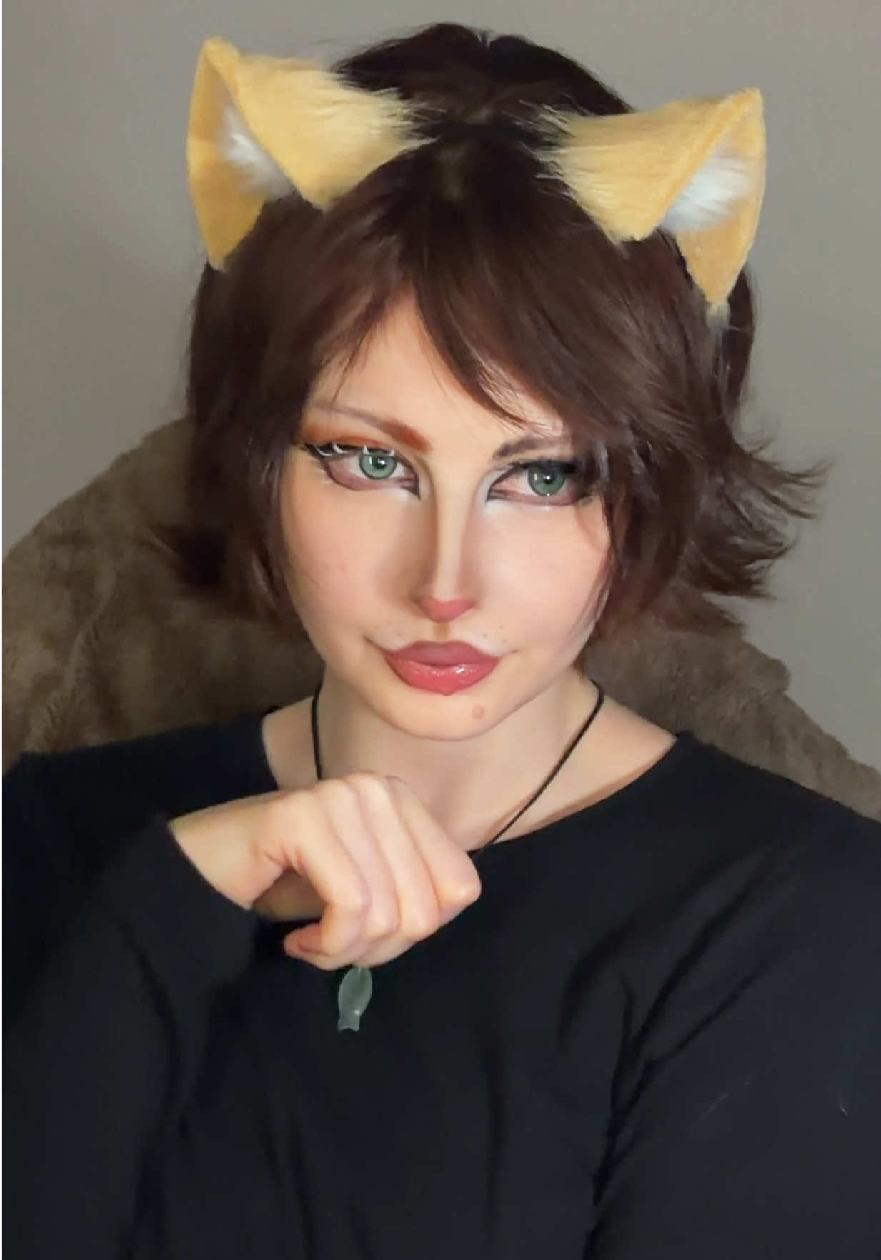@Faebee