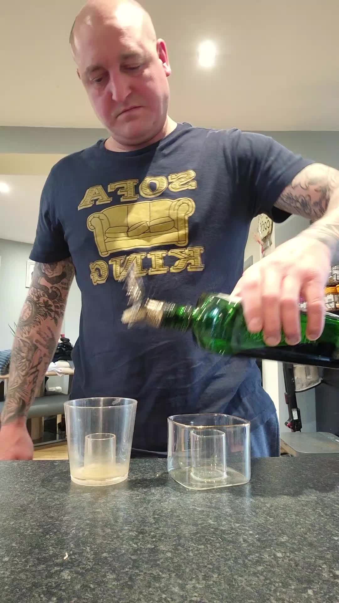 @AdamTheBomb🥃🍻👍🇬🇧