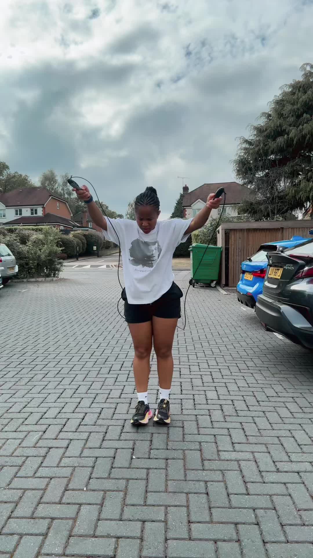 @Lily🇱🇸🇬🇧