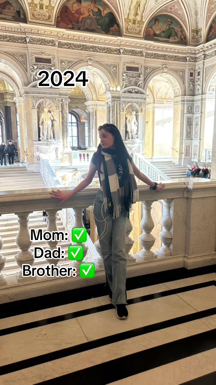 @𝕷𝖎𝖘𝖆 🦋
