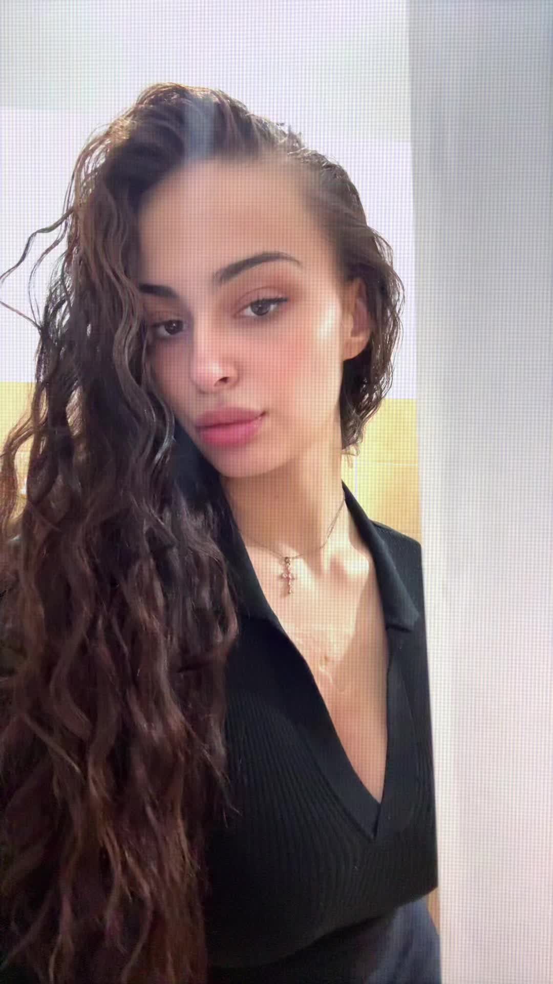 @Iness🇷🇸
