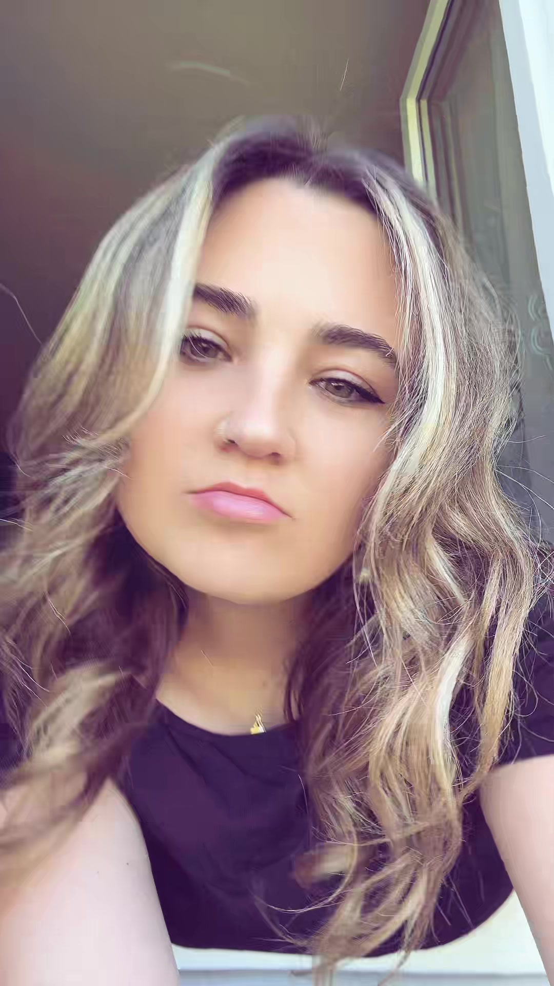 @Emi✨