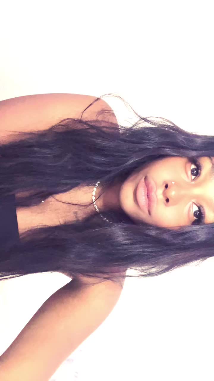 @N A I M A💋