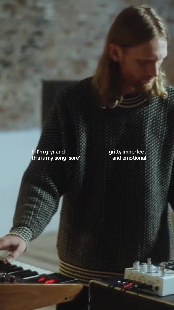 @Gryr