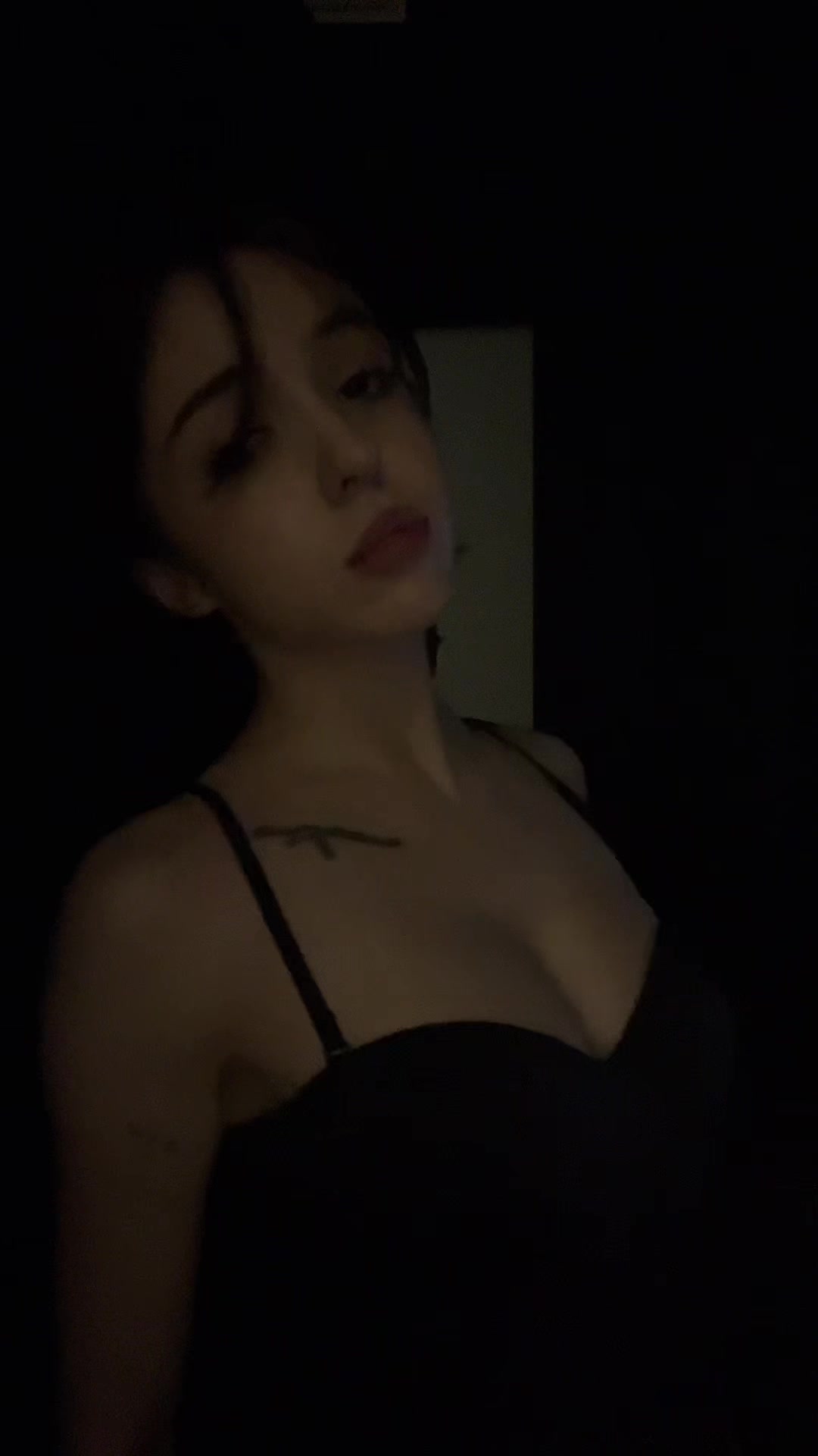 @Syourex
