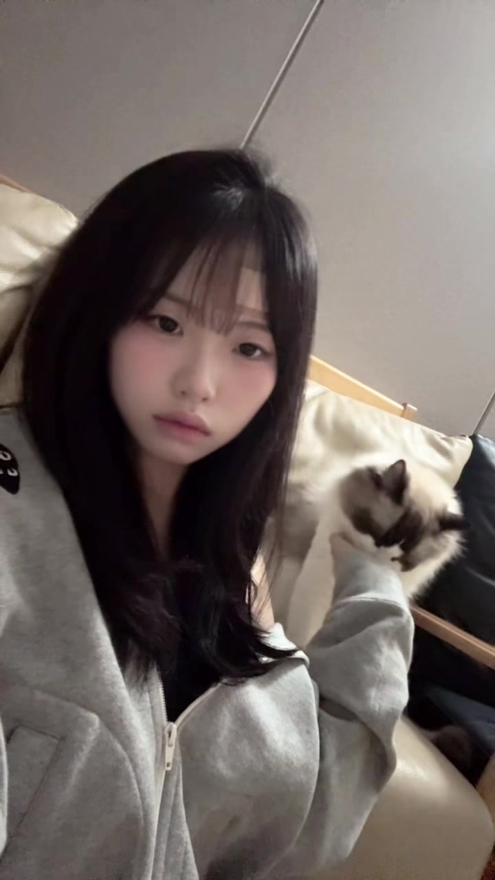 @은