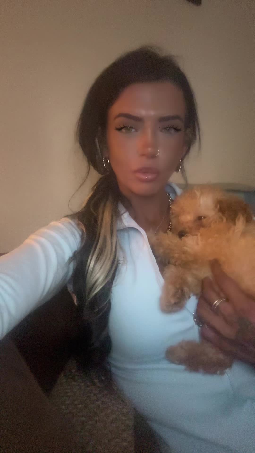 @𝓔 𝓫 𝓸 𝓷 𝔂 𝑪 𝒐 𝒙 🍒