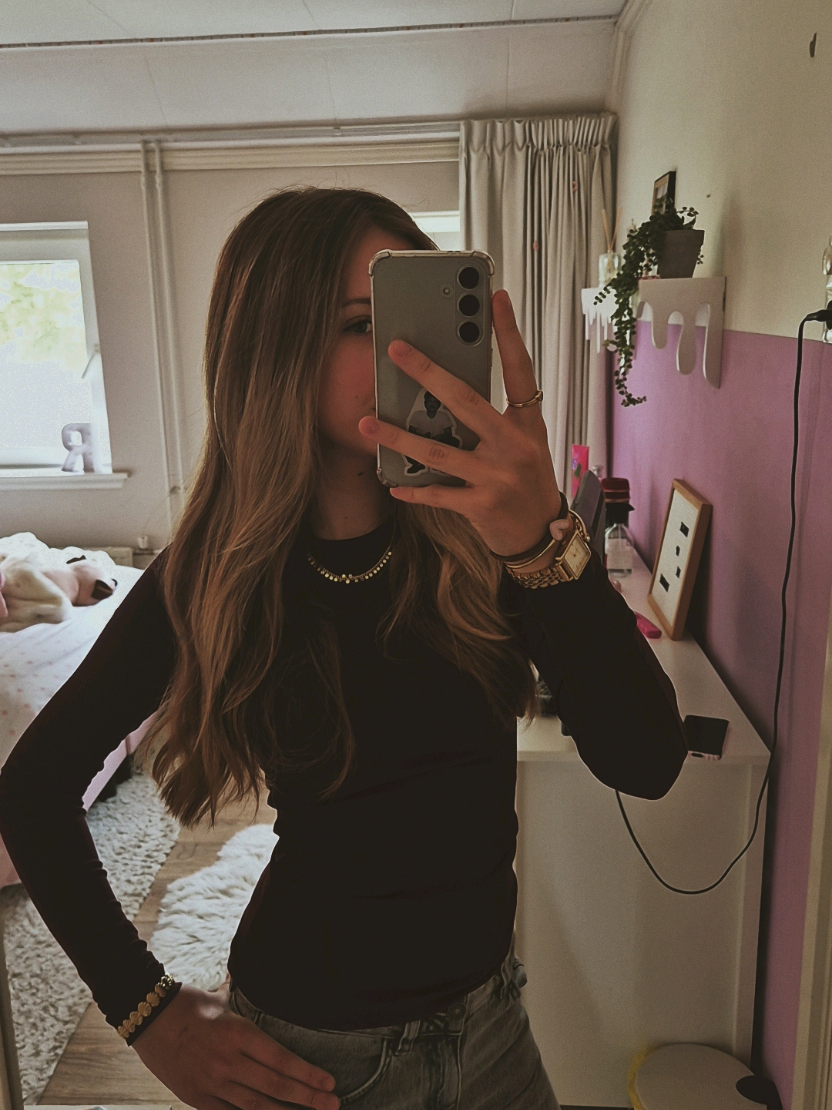 @Roos🌹
