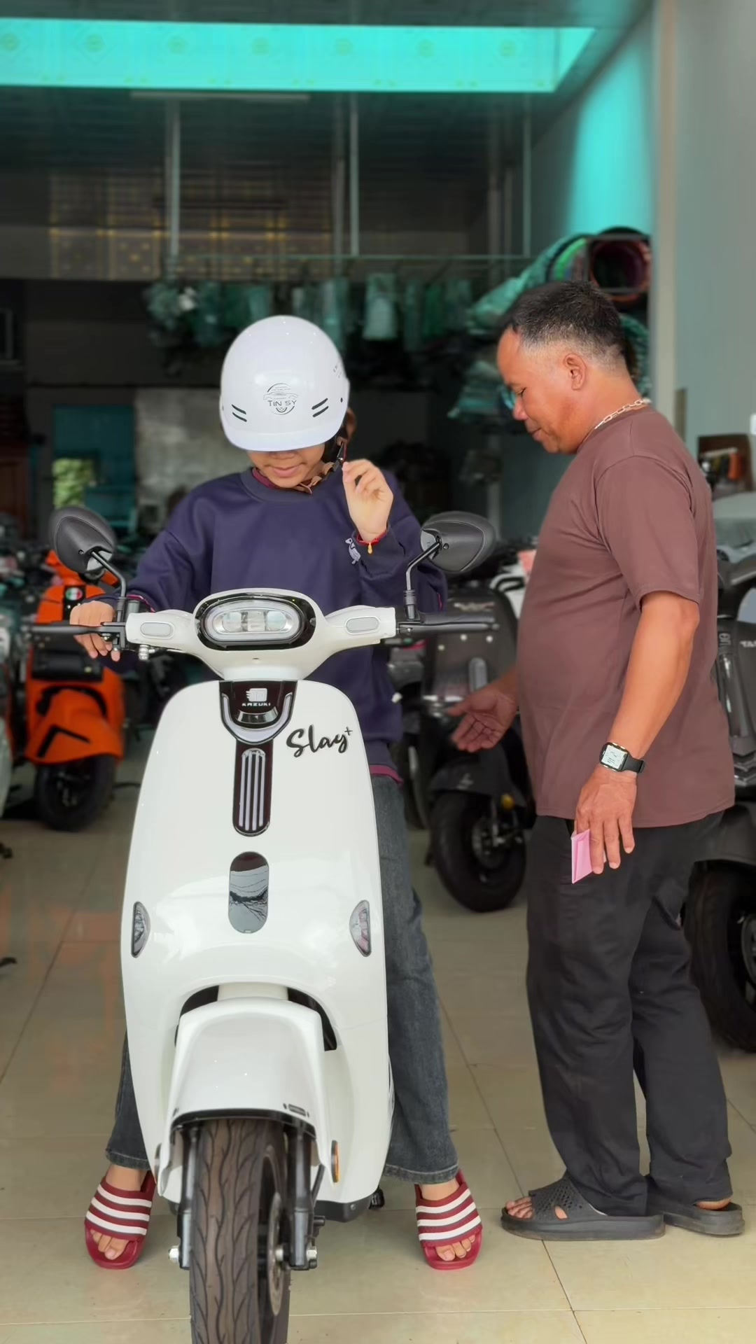 @Xe Điện T&iacute;n Sỹ Daklak