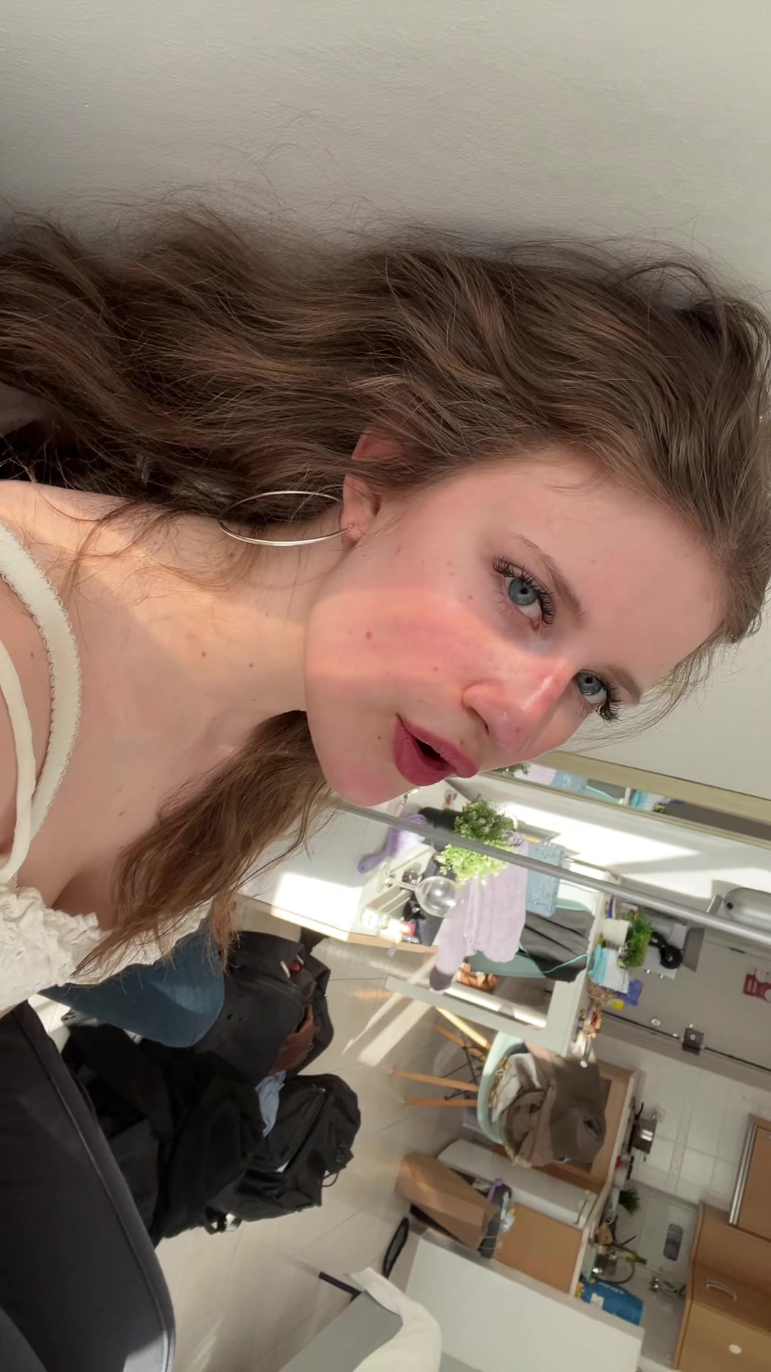 @<3
