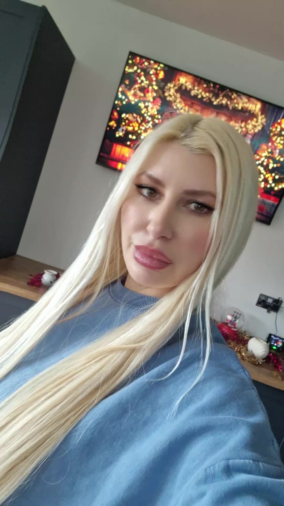 @TOXXIC💥