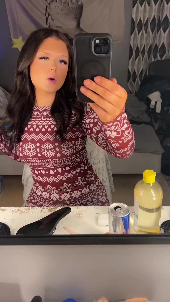 @ℳ𝒾𝓃ℯ𝒶