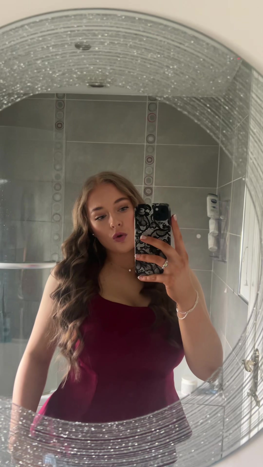 @elliegrantx