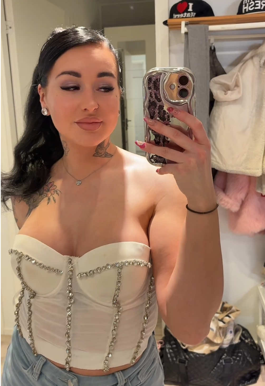 @Cia | ig Ciacesiliaa