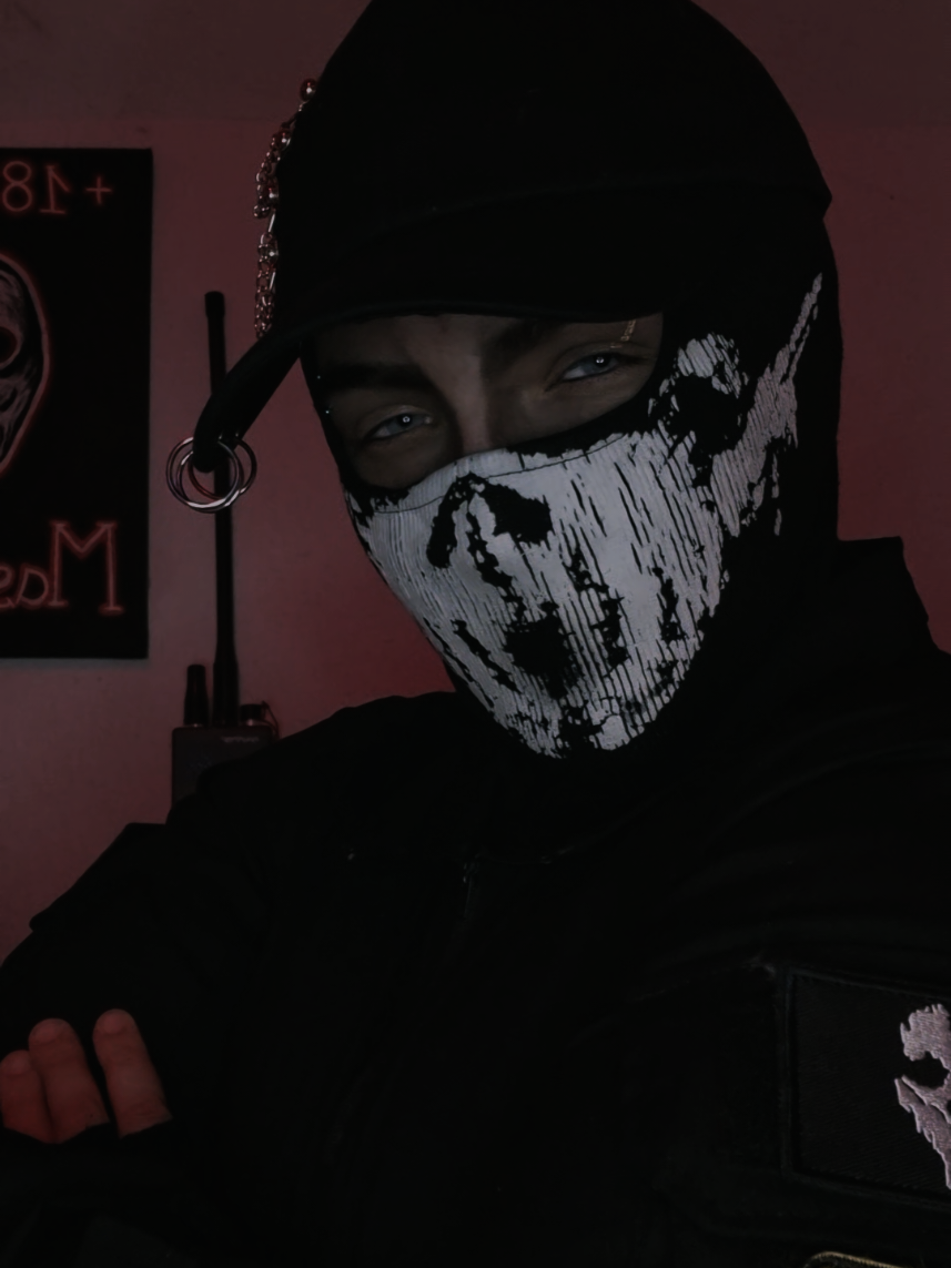 @ℂ𝕒𝕝𝕝𝕤𝕚𝕘𝕟:𝕂𝕖𝕖𝕘𝕪