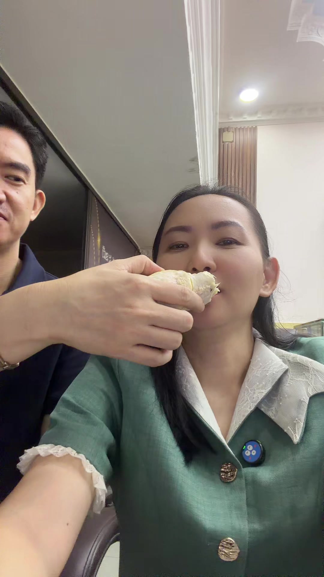 @លីនីន ហាងមាស ងួនលី