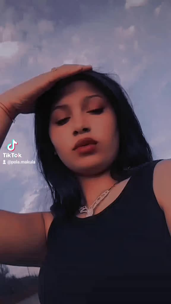 @Daniella🤎🖤