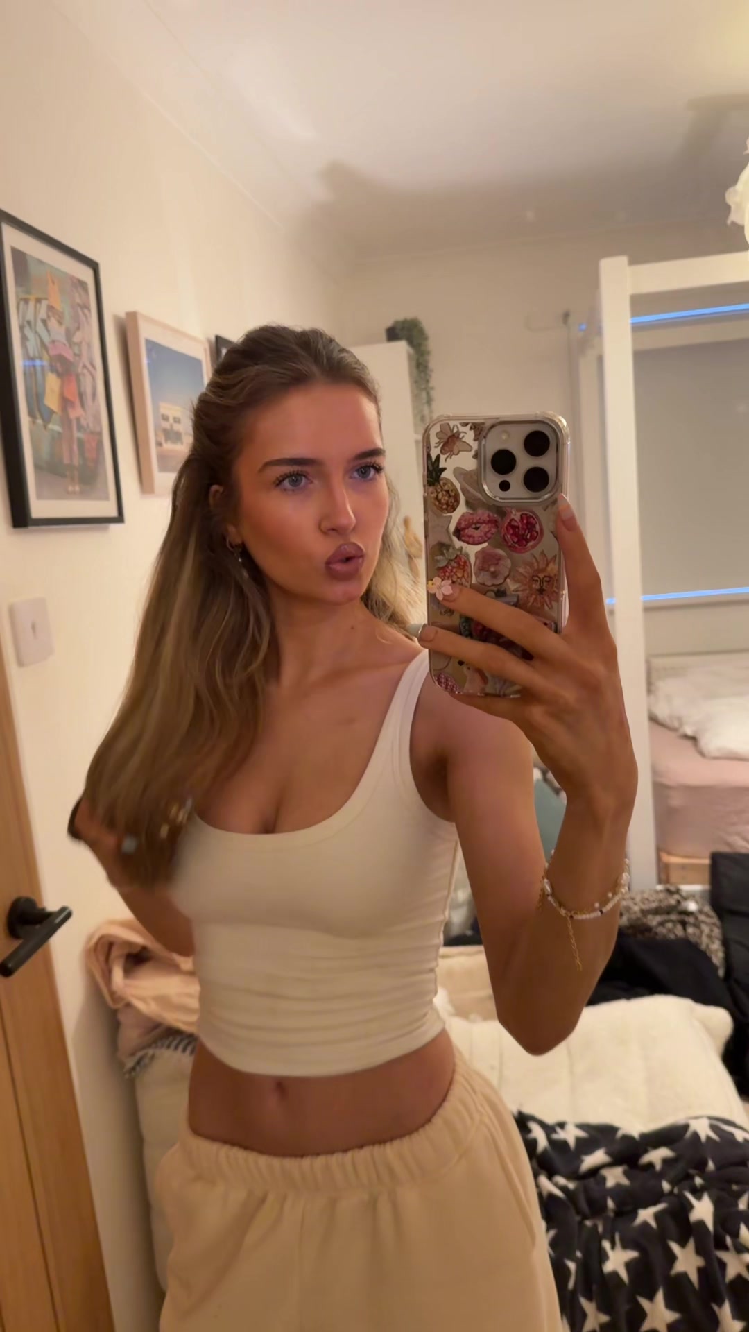 @niamh 🦧🫦