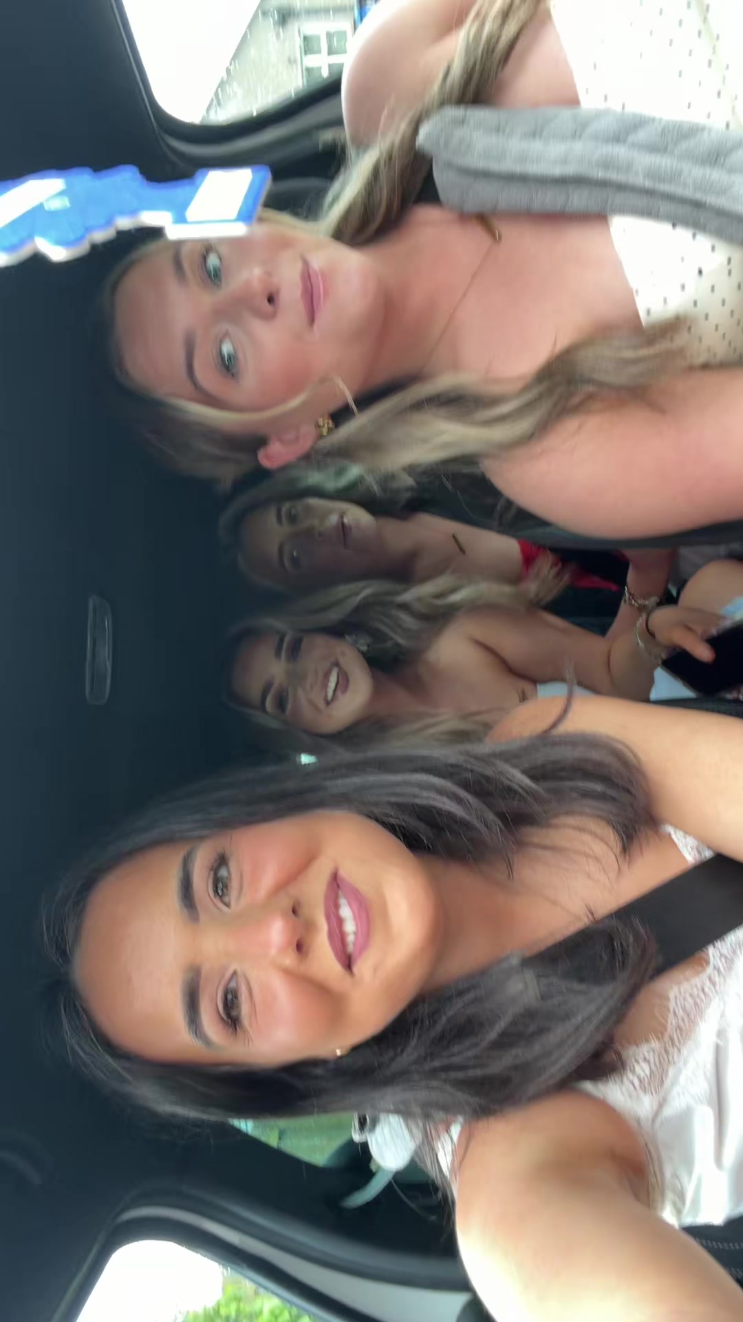 @amykelly