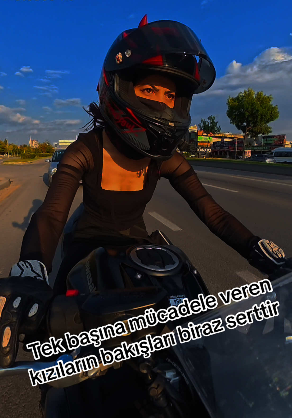 @GamzeErg&uuml;l