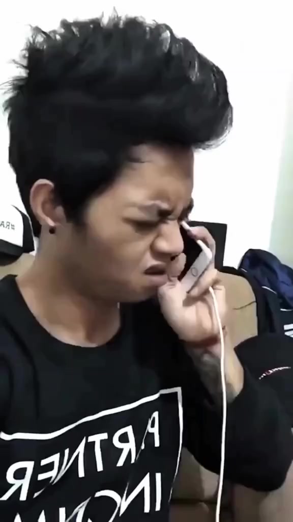 @Hh