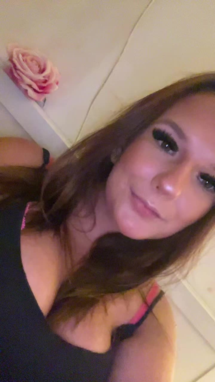 @𝐀𝐥𝐦𝐚⚡️💕