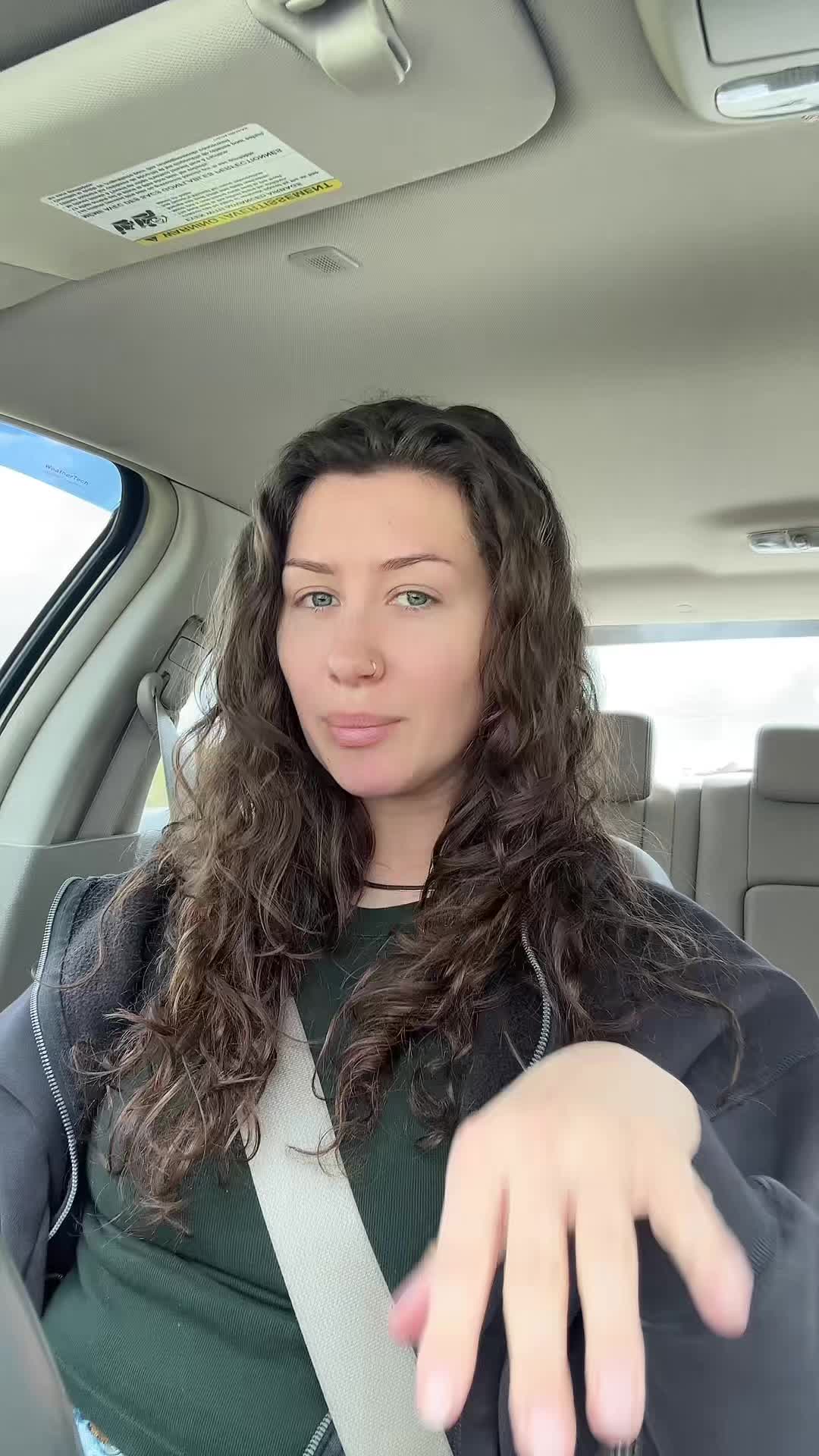 @Whoaanellyy