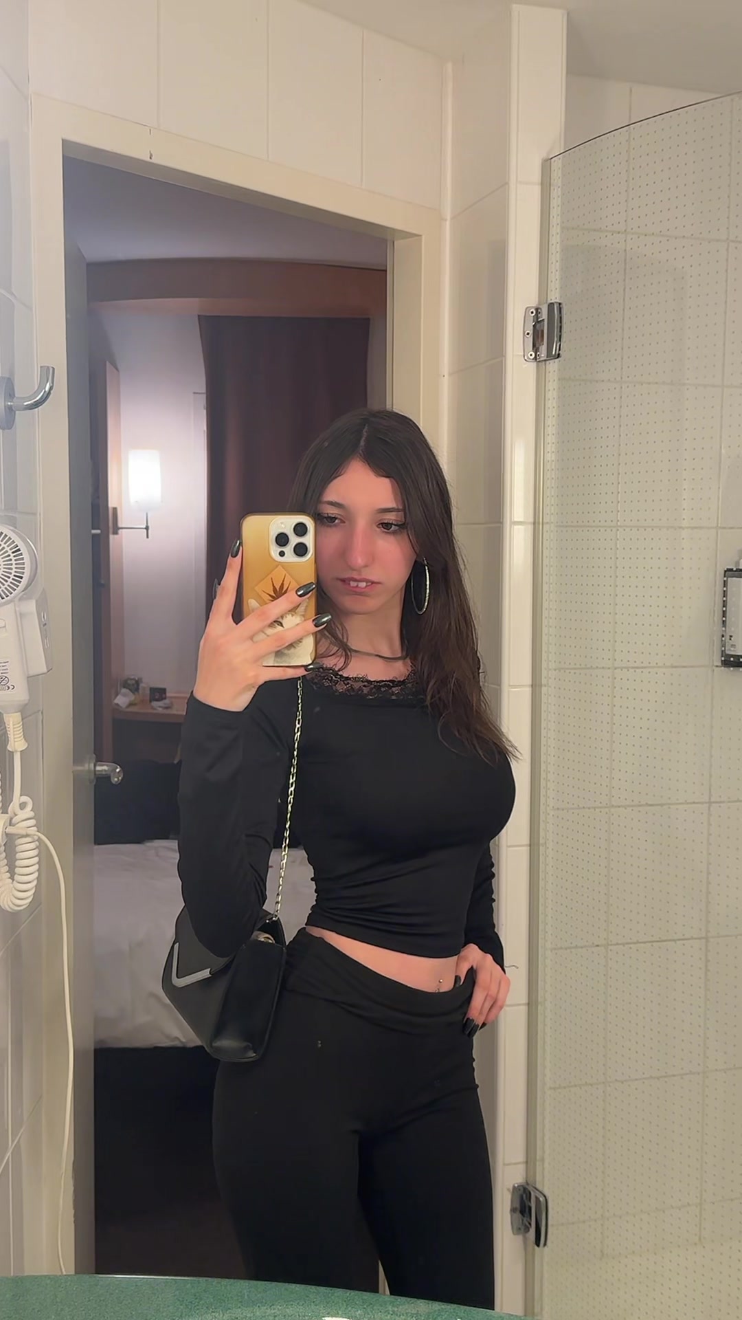 @liciaa🖤