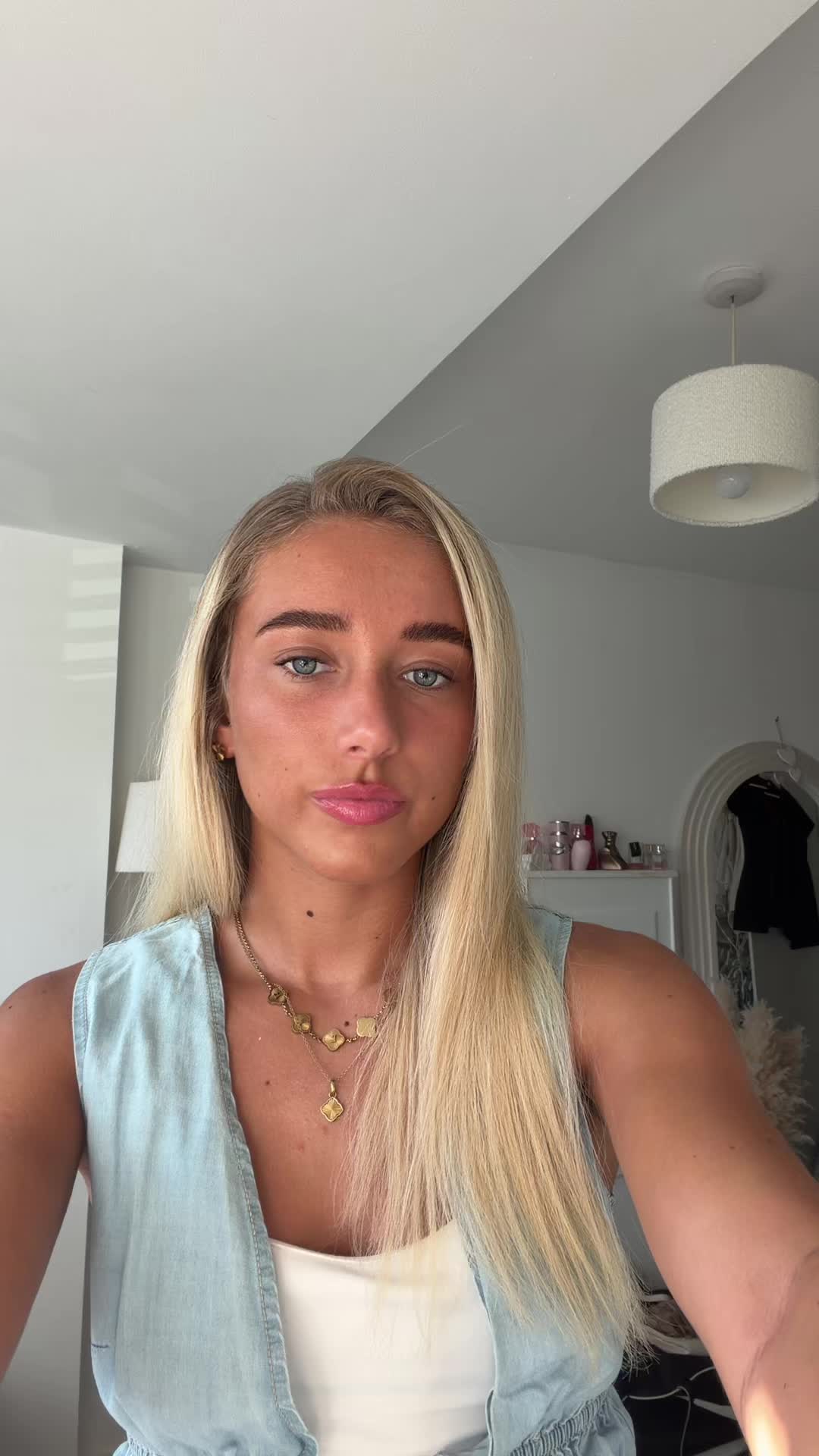 @elliebedford2.0