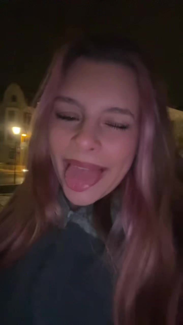 @Melinaaods