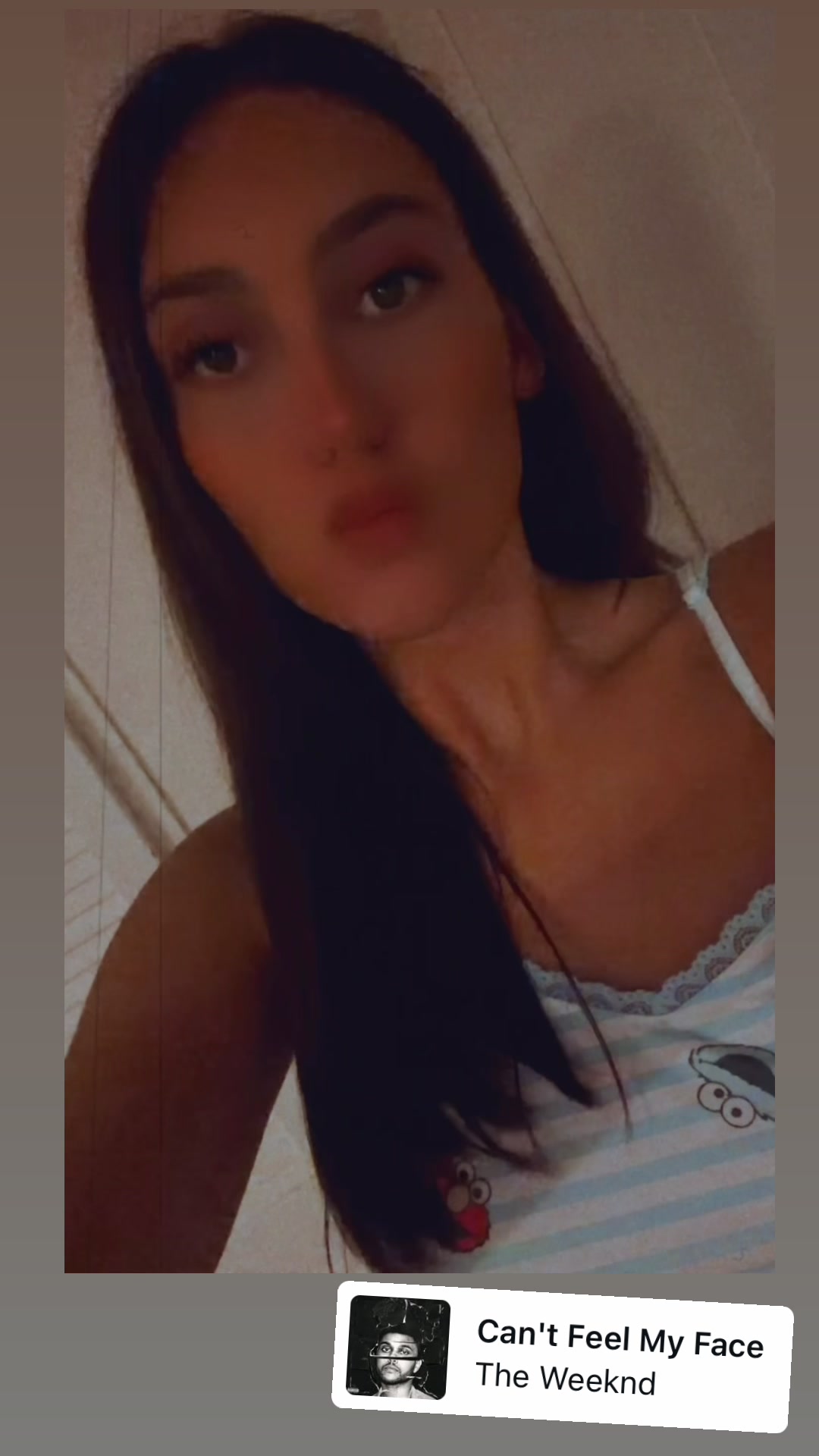 @_katiexlee_